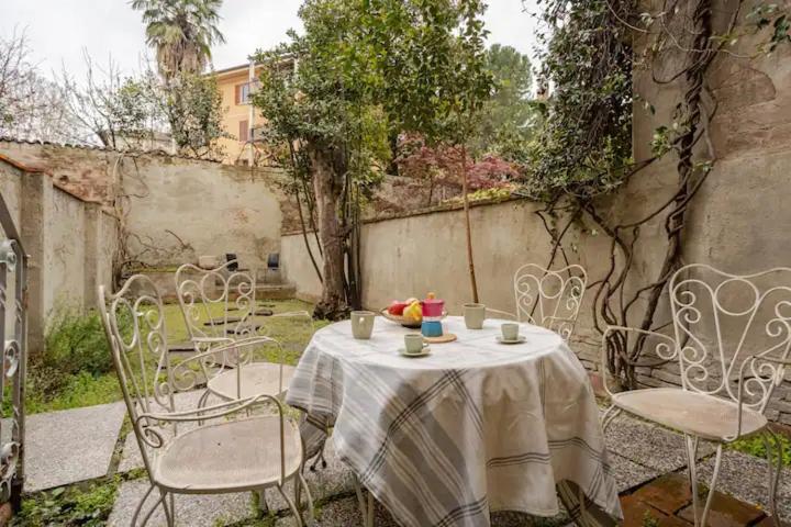 Appartamento Con Giardino Bologna Kültér fotó